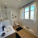 Apartamento Moulin#1-yellow'appart - Futuroscope-jardin & Parking