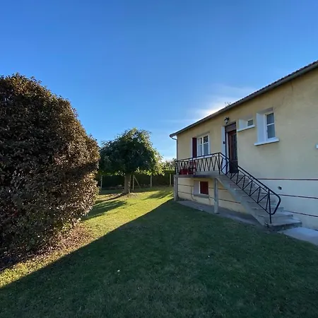 Appartement Moulin#1-yellow'appart - Futuroscope-jardin & Parking *