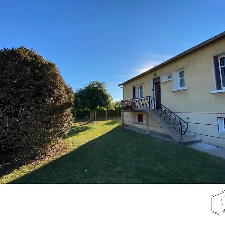 Appartement Moulin#1-yellow'appart - Futuroscope-jardin & Parking